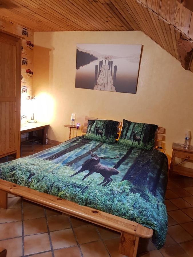 Henonville Au Grand Sapin Chambres Chez L'Habitant מראה חיצוני תמונה